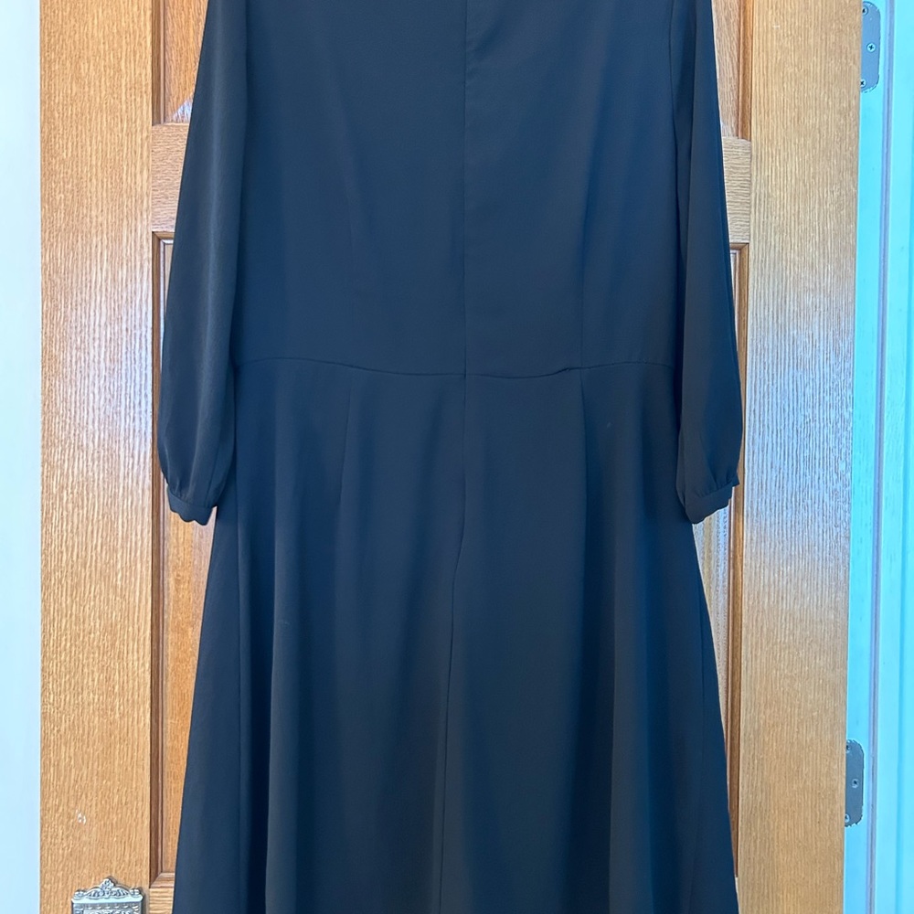 Banana Republic slit arm dress - Picture 2 of 5